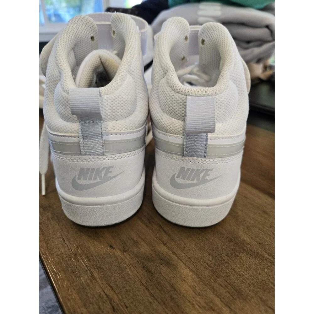 Unisex Kid's Nike Court Borough Mid 2 White/Gray Size 6Y